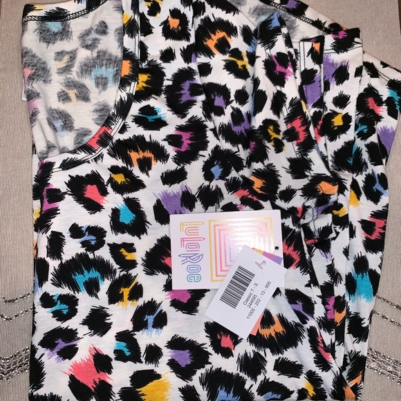 LuLaRoe Tops - Lularoe | UNICORN Cheetah 🌈